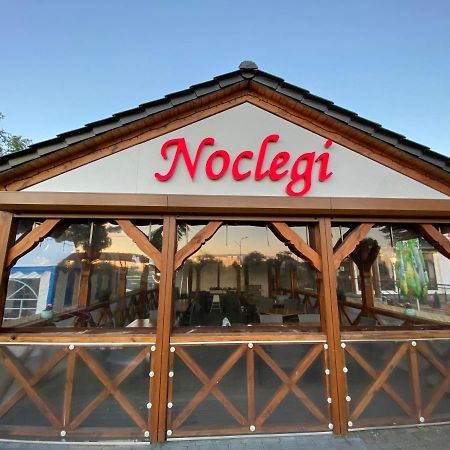 Noclegi Sobanskich เนียซนอ ภายนอก รูปภาพ